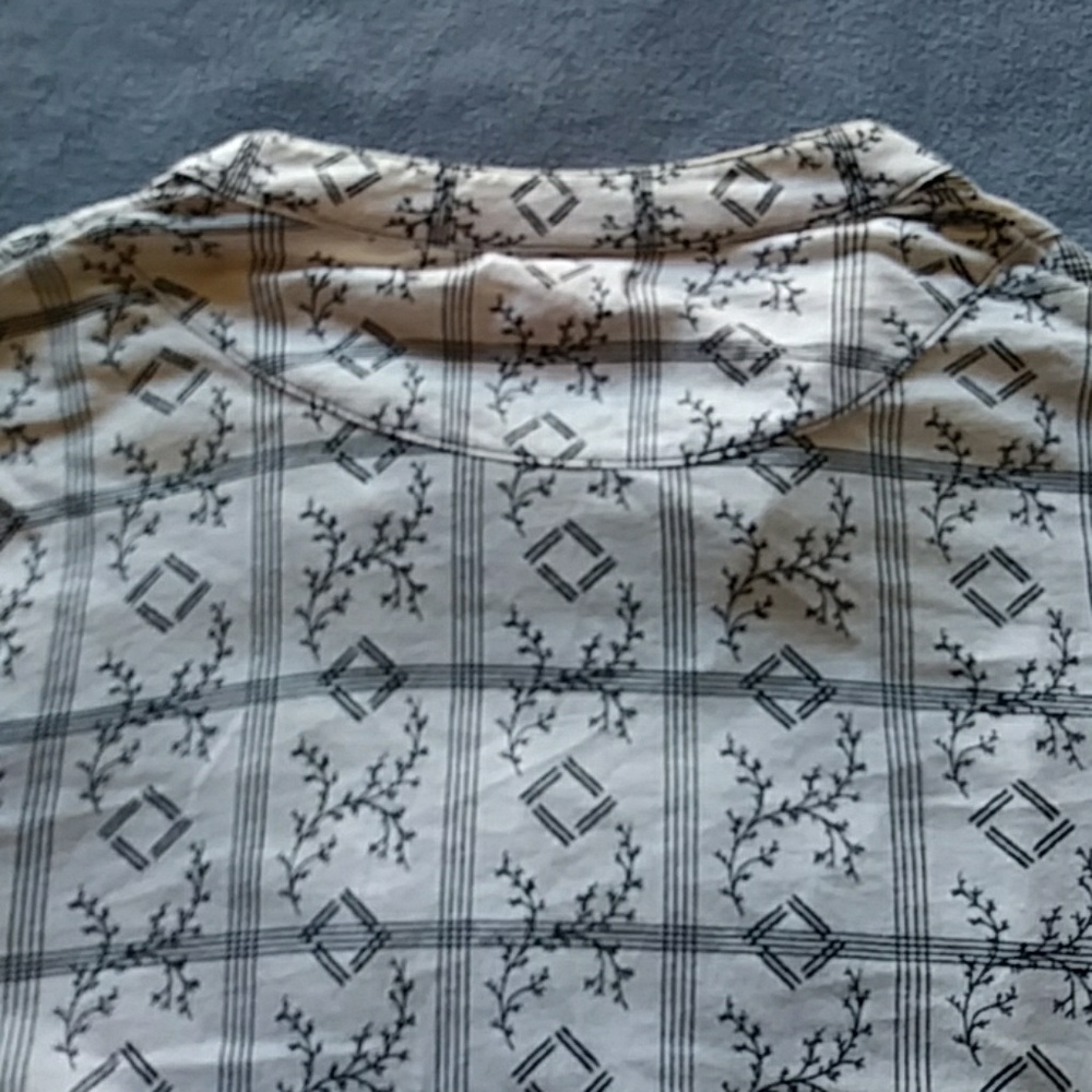 UO S button up - Picture 5 of 5